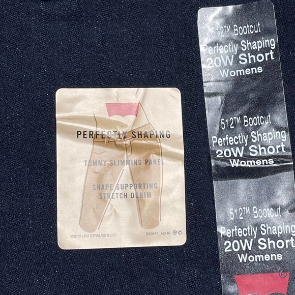 SOLD Levi's Perfectly Shaping 512 Jeans 20W - Picture 4 of 4